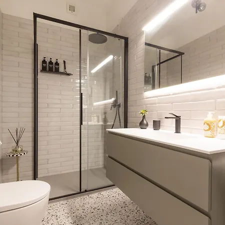 29 Piazza Roma Apartment Como