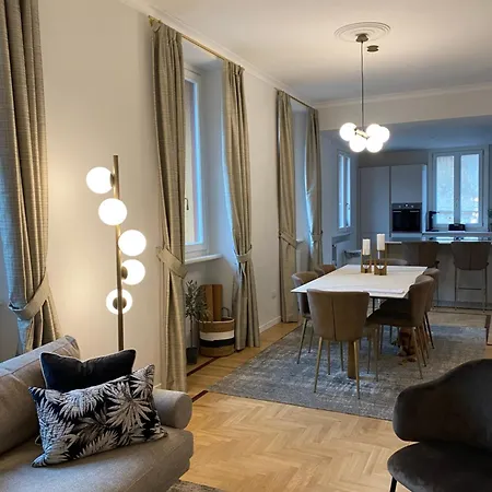 Apartment 29 Piazza Roma